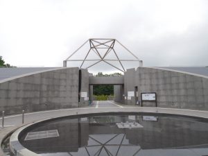 大庭台墓苑 室内墓地外観